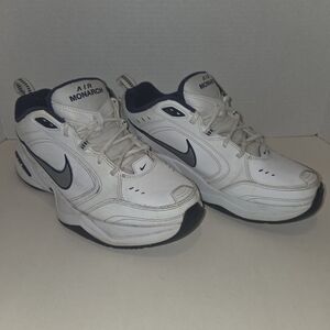 Nike Mens Air Monarch IV 415445-102 White Casual Walking Shoes Sneakers Size 10